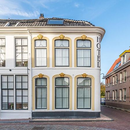 ジーリクゼーDrie Koningenアパートメント エクステリア 写真